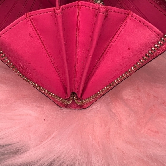 Coach Zippy Wallet - Picture 3 of 8